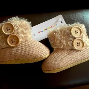 Baby slippers